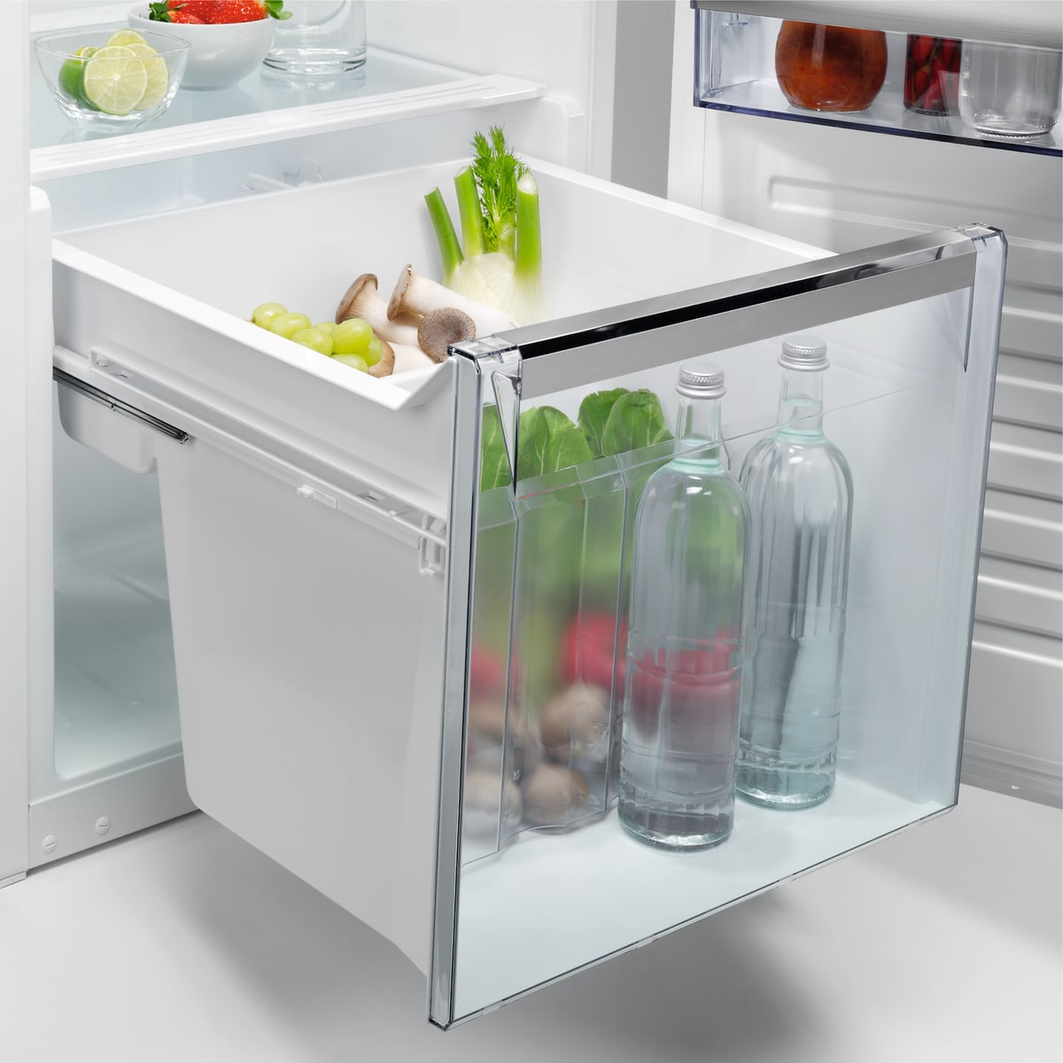 AEG - Integrated Refrigerator - SKE818E1DC