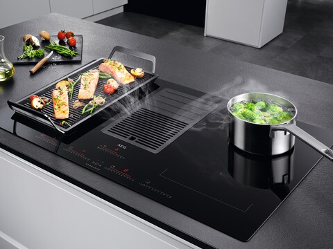 AEG Induction ComboHob - Integrated Hoods | AEG